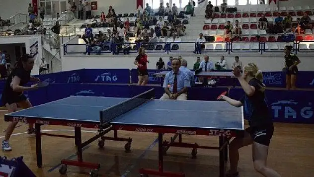 6. Avrupa Üniversiteler Masa Tenisi şampiyonası başladı