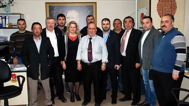 ABB'de Büyükoral, Yeniden Başkan Seçildi