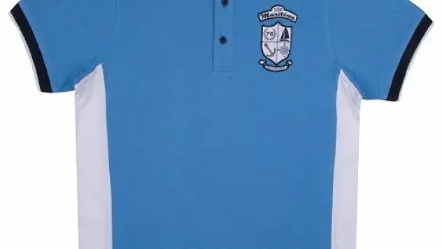 Abdullah Kiğılı'dan renkli t-shirt ve bermudalar