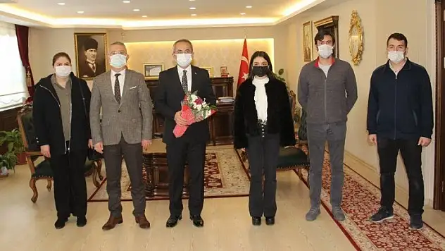 Aday öğretmenlerden Kaymakam Pişkin'e ziyaret