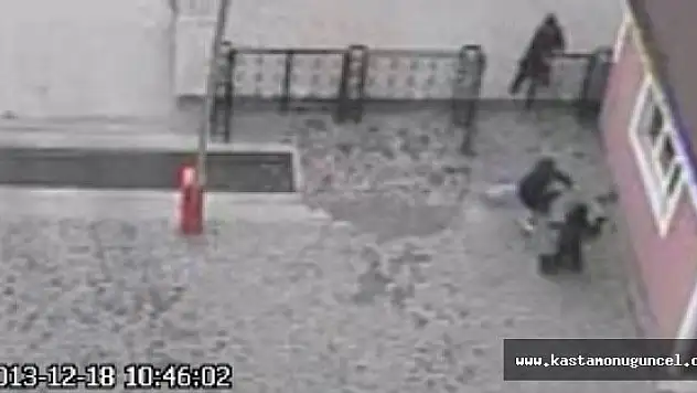 Adliyedeki Cinayetin Görüntüleri Ortaya Çıktı