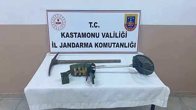 Arkeolojik sit alanında kaçak kazı! 2 gözaltı