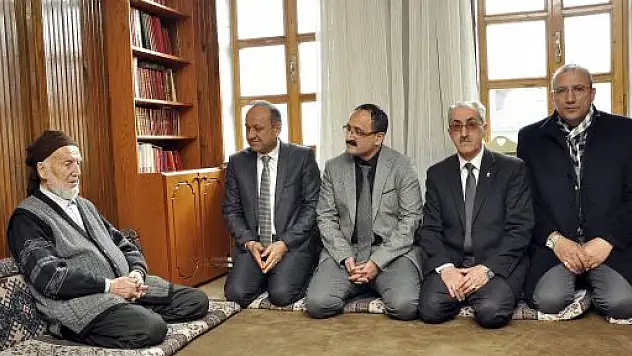Babaş, Bediüzzaman'ın talebesi Yeğin'i ziyaret etti