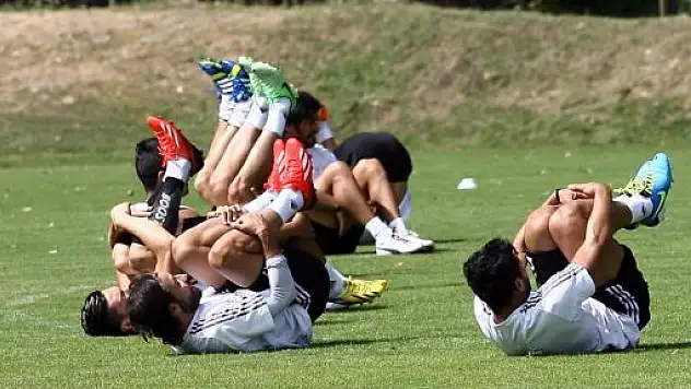 Beşiktaş, hazırlıklarını sürdürüyor