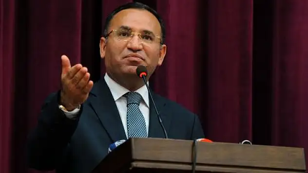 Bozdağ: BM'nin 'Müslüman ölürse kılımızı kıpırdatmayız' kuralı mı var?