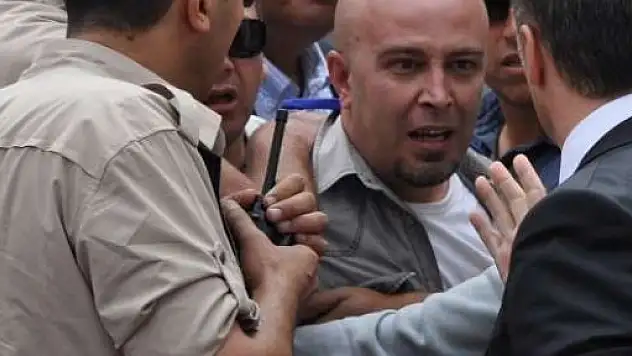 Bozdağ'a saldıran şahıs serbest