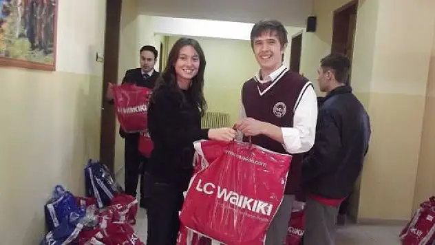 Büşra'nın Çağrısına Bir Giyim Mağazası Cevap Verdi