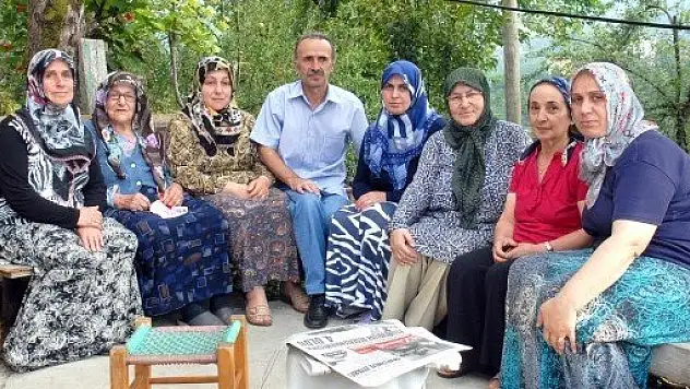 Cenaze evini taziye sırasında soydular