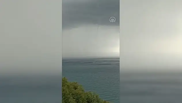 Cide'de hortum vatandaşları korkuttu