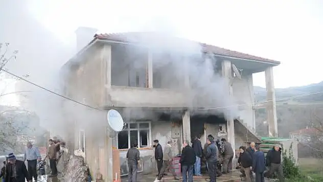 Cide'de Yangın Korkuttu