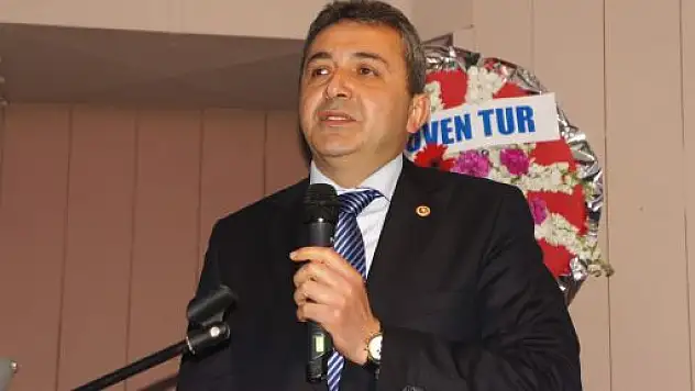 Çınar: 'Turhan Topçuoğlu'nu Kimse Sahiplenemez'