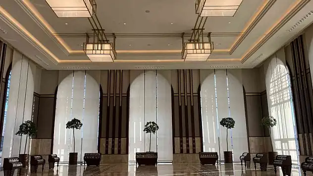 Sigara paketleri bu sergide