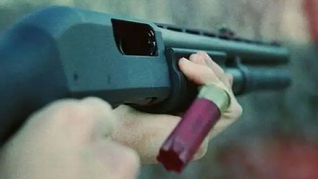 Doğanyurt'ta Silahlı Saldırı: 2 Yaralı