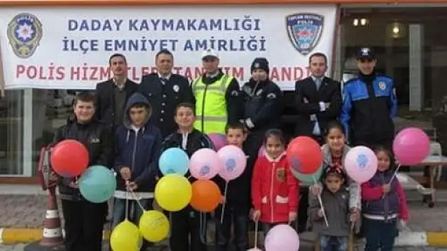 Dolandırıcılık Olaylarına Karşı Polisten Bilgilendirme