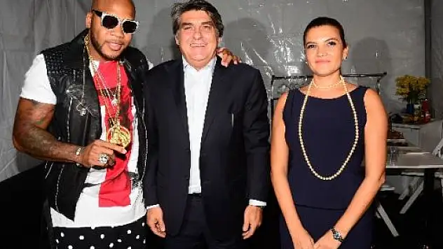 Dünyaca Ünlü Rapçi'den Güldüren Diyalog 