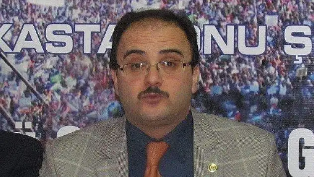 Eğitim Bir-Sen'den Basın Açıklaması