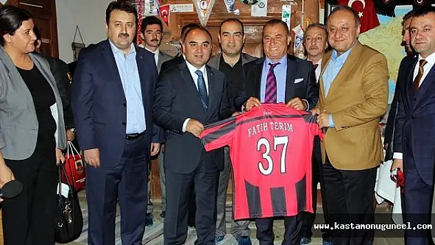 Fatih Terim'den GS Formasına 4'üncü Yıldız