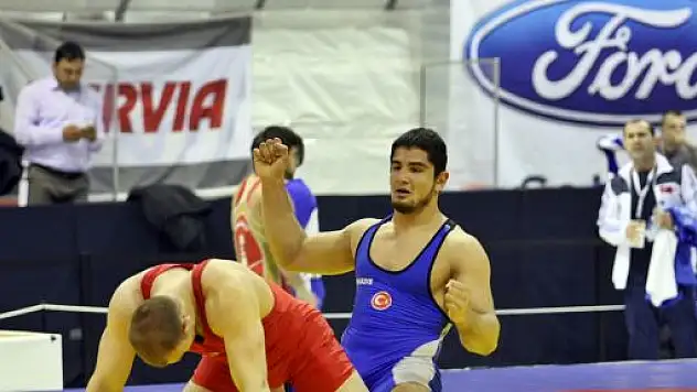 Güreşte Türkiye, Takım Halinde 3. Oldu