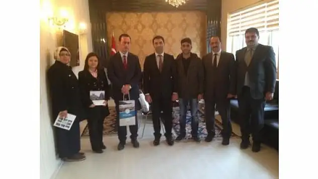 Hizan Kaymakamı Küre'ye Heyet Gönderdi