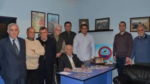 İnebolu'da Başarılı Öğrencilere 32 Bin TL Ödül