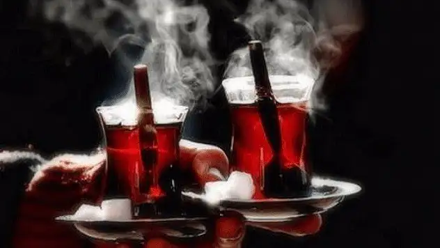 Kamuda yiyecek içecek ikramı tekrar başladı