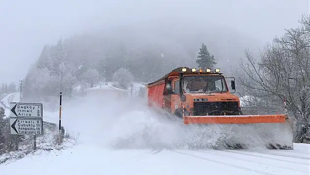 Kastamonu'da 17 ilçede yüz yüze eğitime kar engeli