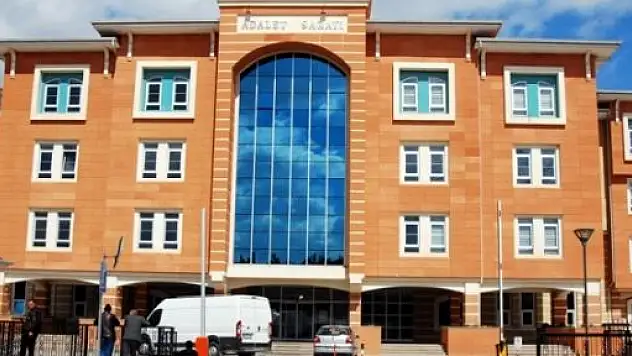 Kastamonu Adliyesi önünde gerginlik