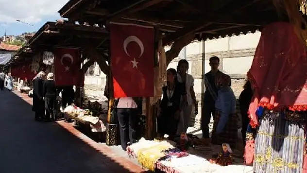 Kastamonu Hanımeller Pazarı, Törenle Açıldı 