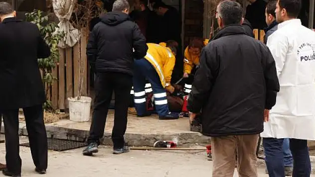 Kastamonu'da cinayet: 2 ölü, 1 yaralı