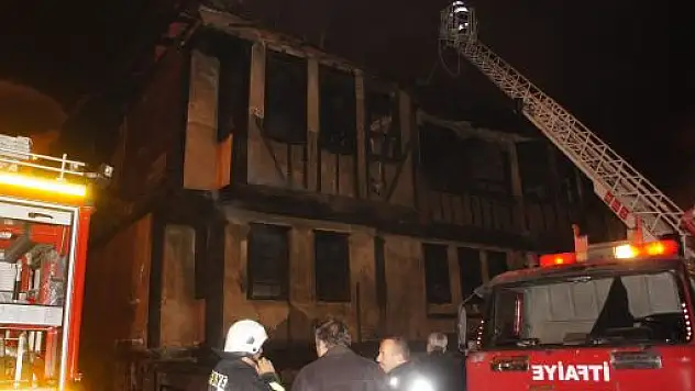 Kastamonu'da Tarihi Evde Yangın