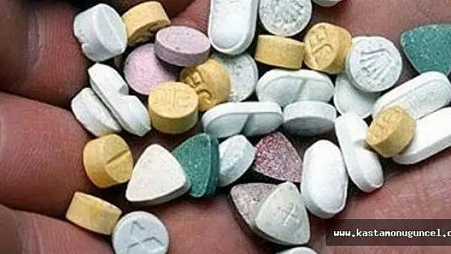 Uyuşturucu operasyonunda 4 kişi yakalandı