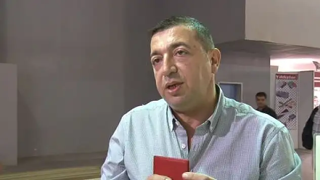 Kişisel bilgilerin kopyalanmasına karşı kağıt cüzdan