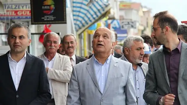 Kızılay Genel Başkanı Çatalzeytin'i Ziyaret Etti