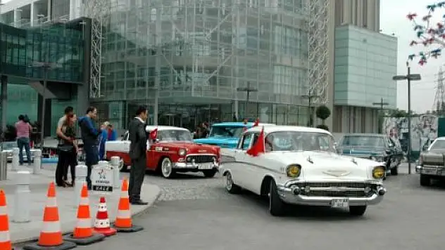 Klasik Otomobilciler Ankara'da