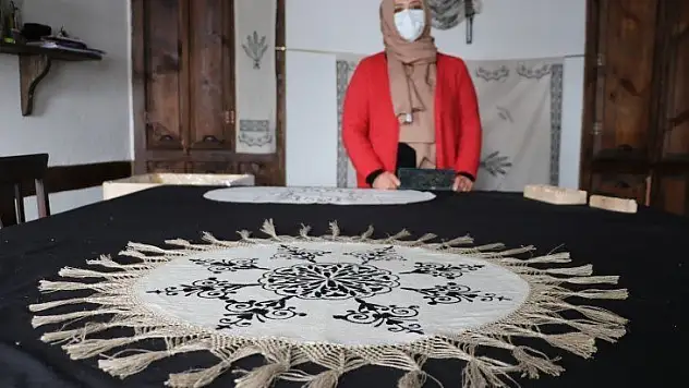 KUZKA, 1000'e yakın kadın ve öğrenciye eğitim programı düzenledi