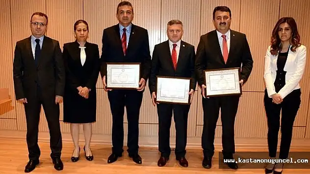 Milletvekilleri, Mazbatalarını Aldı