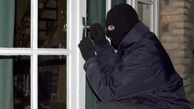 Mimarlık Bürosunda Hırsızlık