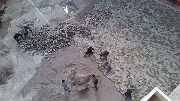 Öğretmenlerden, Örnek Alınacak Davranış