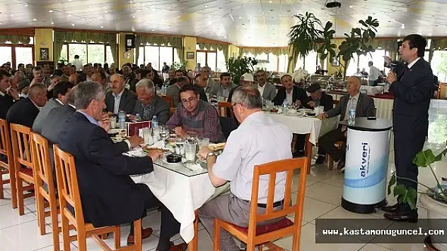 Prof. Dr. Yenidünya Köy Muhtarlarını Ağırladı