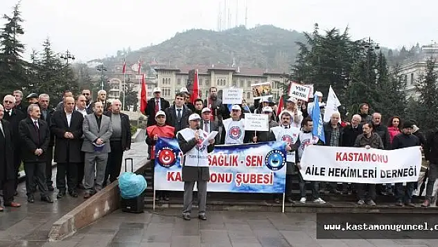 Sağlık çalışanları, Kastamonu'da iş bıraktı