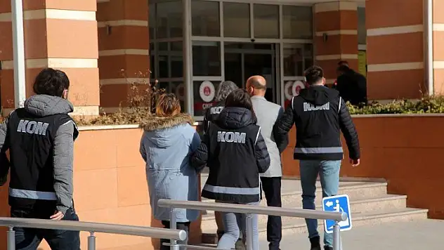 Sahte içki operasyonunda 2 kişi tutuklandı