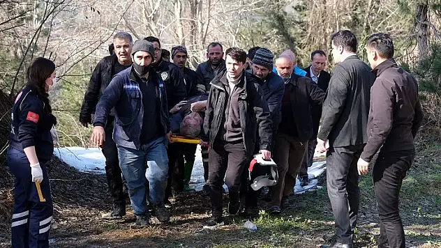 Şehit annesi ve babası kazada yaralandı