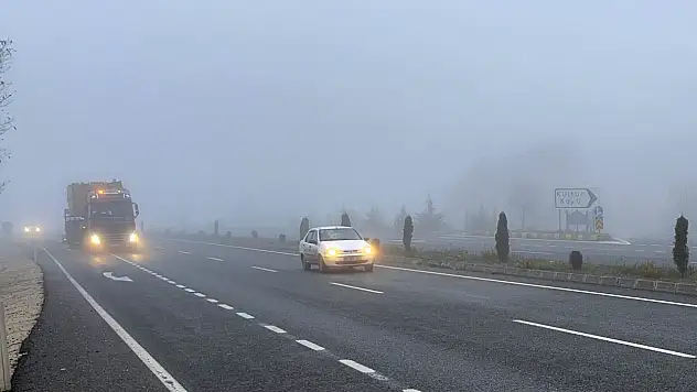 Sis etkisini sürdürüyor