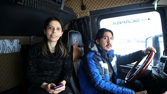 Şoför Yıldırım çifti yollarda birbirinin destekçisi