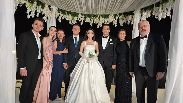 Tafracı'nın mutlu günü: Başkentte görkemli düğün