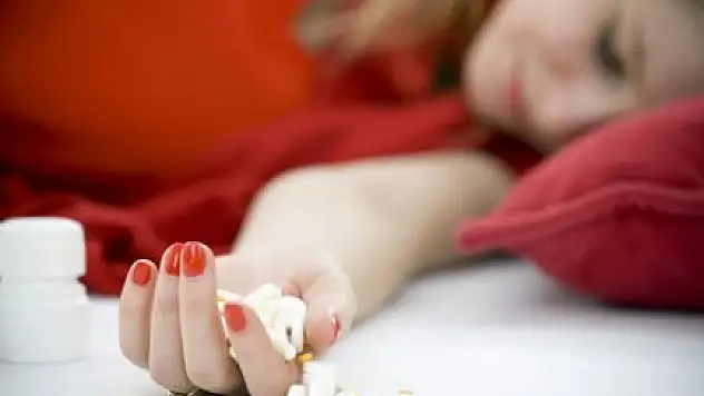 Tosya'da Genç Kız İntihara Kalkıştı