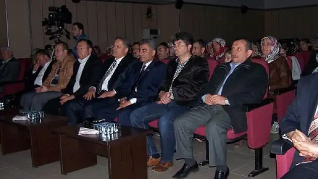 Tosya'da Peygamber Sevgisi Salona Sığmadı