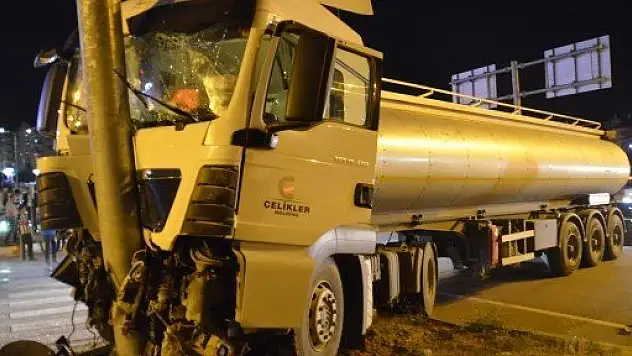 Tosya'da Trafik Kazası: 2'si Ağır 5 Yaralı