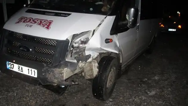 Tosya'da Trafik Kazası: 6 Yaralı