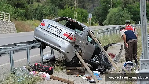 Trafik kazasında genç kadının kolu koptu